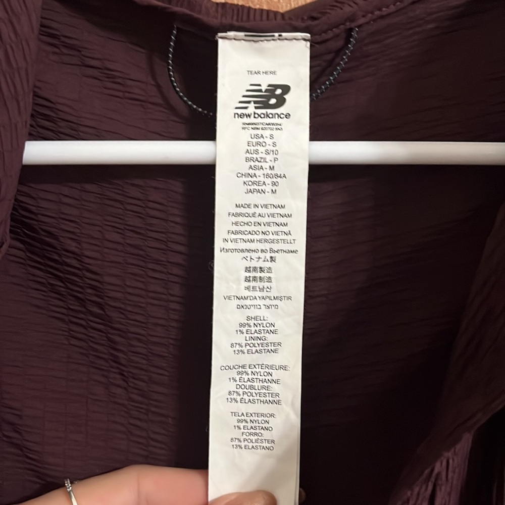 Waterproof jacket - Picture 4 of 4